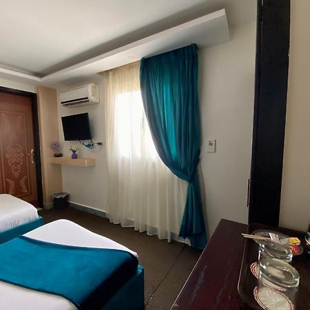 Golden Pyramids Inn Kafret el-Gabal Exterior foto