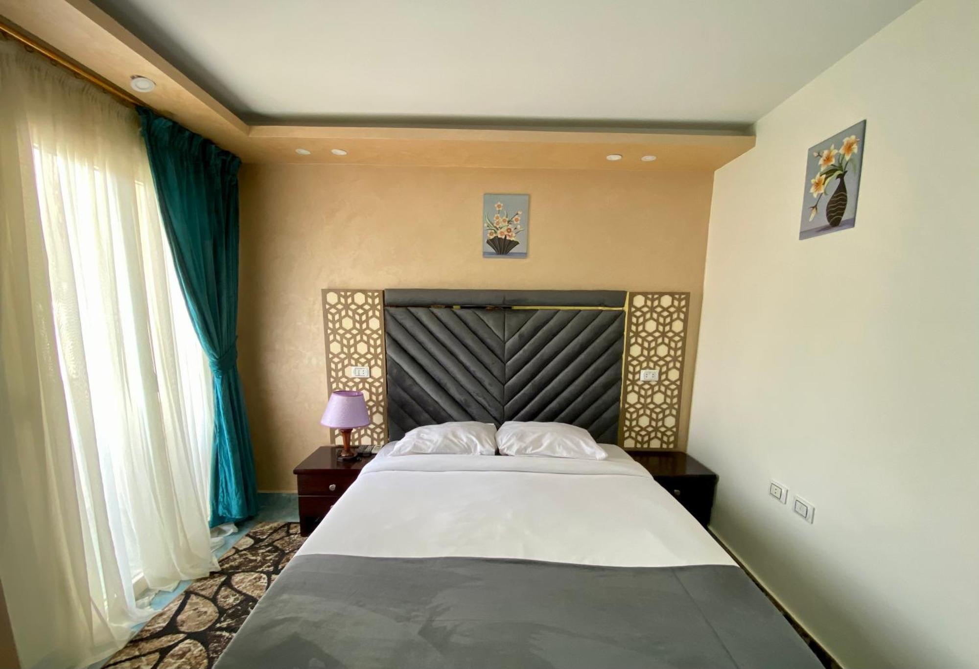 Golden Pyramids Inn Kafret el-Gabal Exterior foto