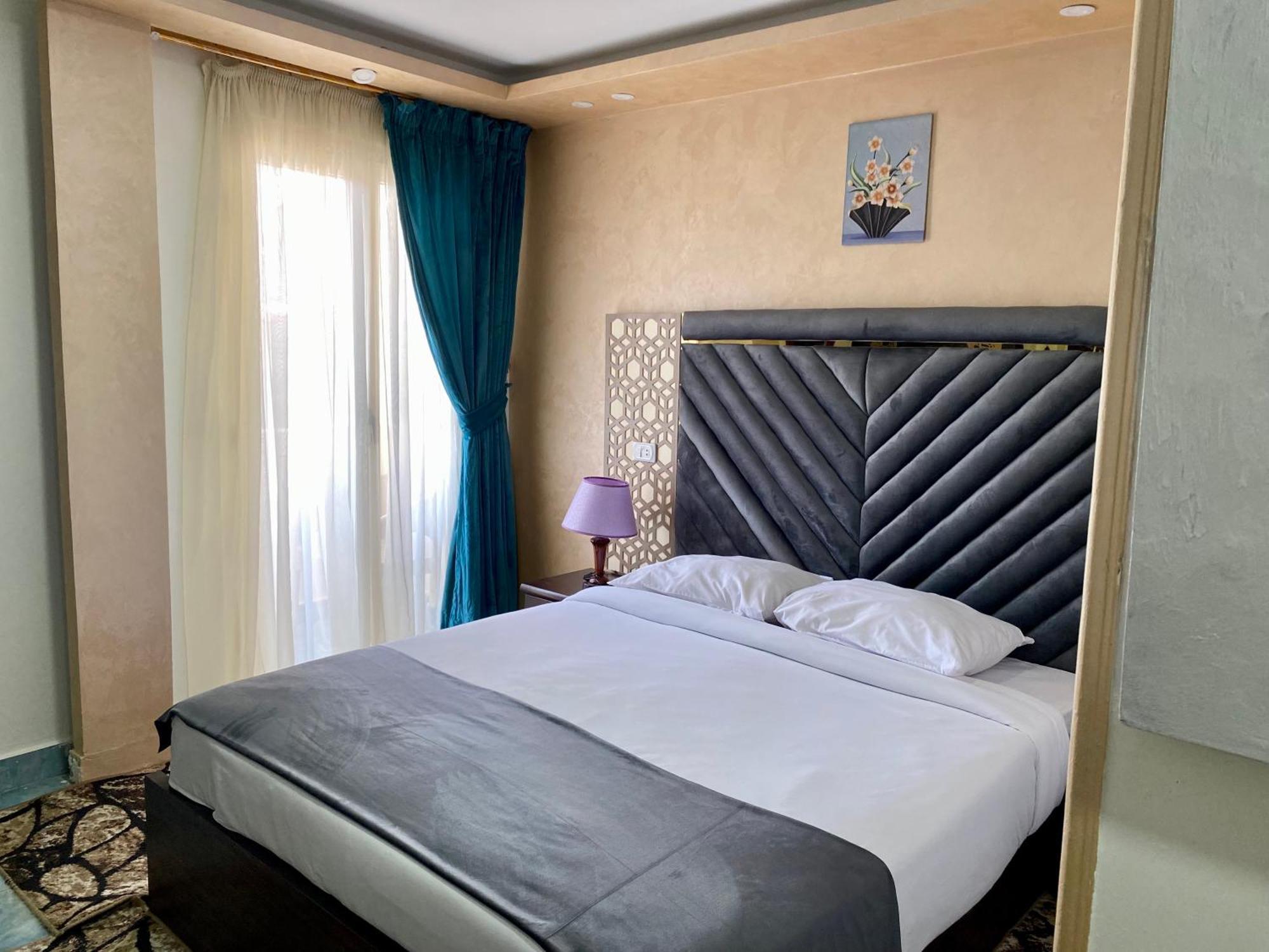 Golden Pyramids Inn Kafret el-Gabal Exterior foto